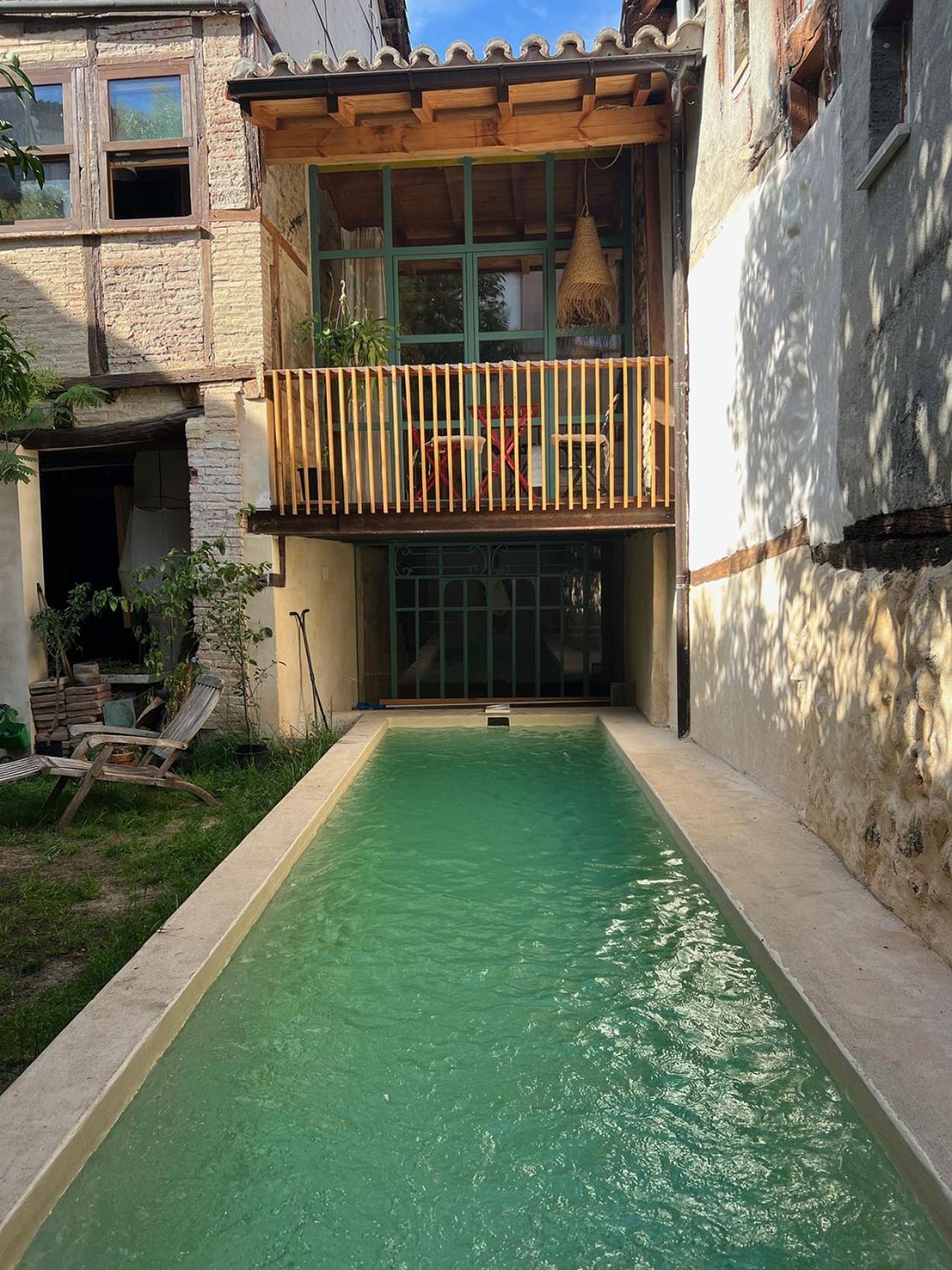 Duplex Independiente Con Patio Y Piscina La Nueva Candeleda Bagian luar foto