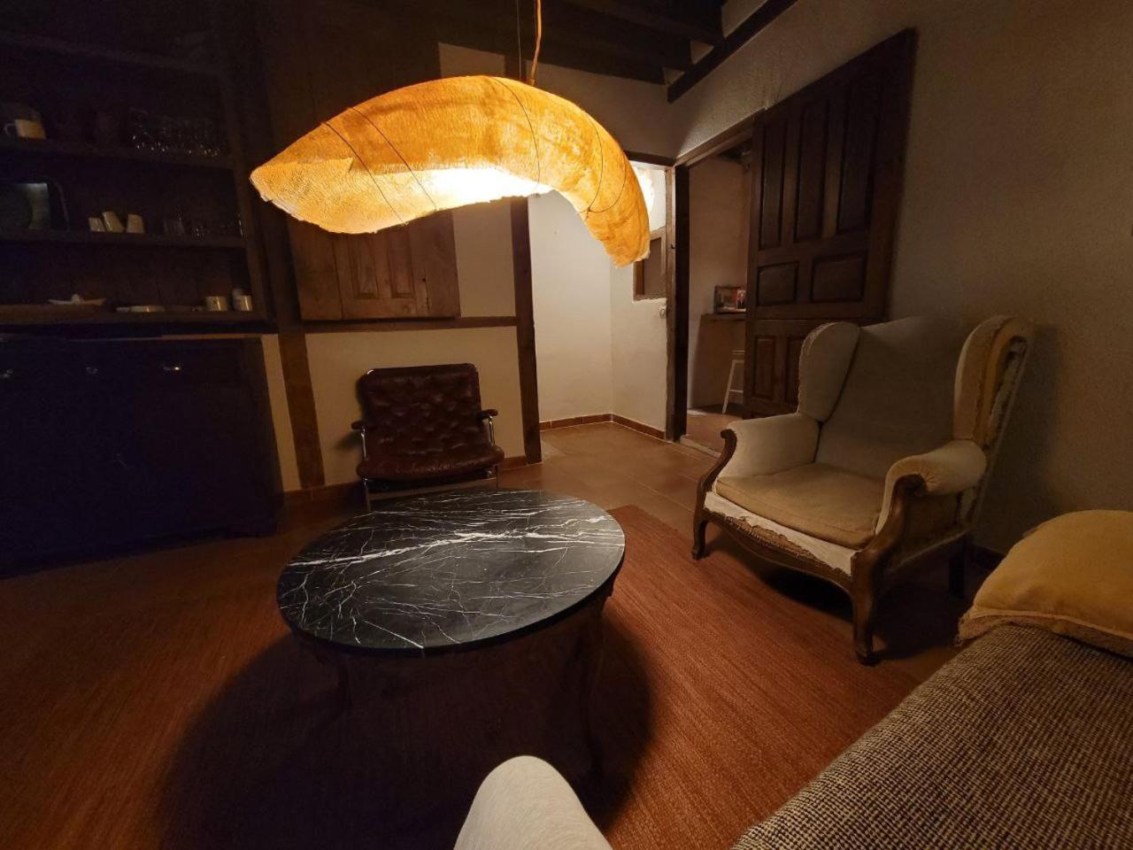 Duplex Independiente Con Patio Y Piscina La Nueva Candeleda Bagian luar foto